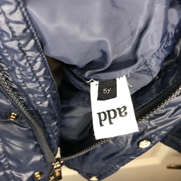 Add winter jacket - Picture 4 of 5